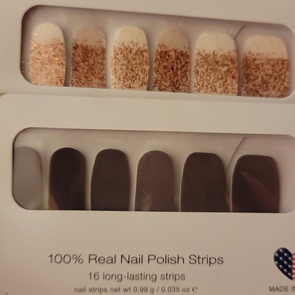 Set of 2 Color street nail sets - Picture 2 of 3